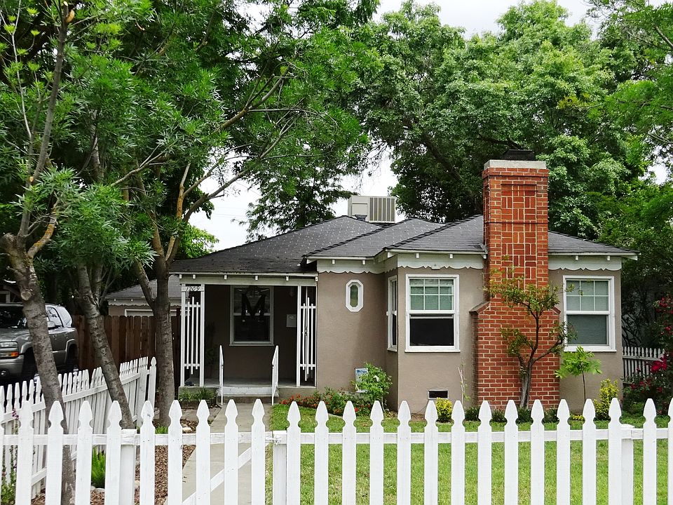 1st image of 1209 E Fountain Way