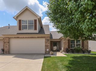 1391 Hamilton Dr, Greenwood, IN 46143