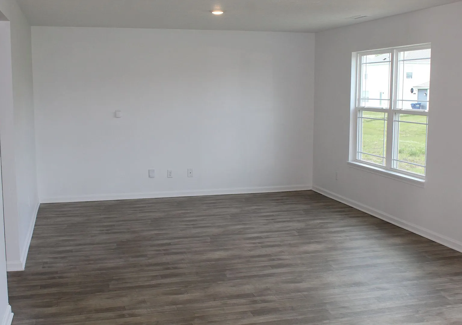 Now Available! Newer 4 BR Home in Decatur Schools! — Photo 4