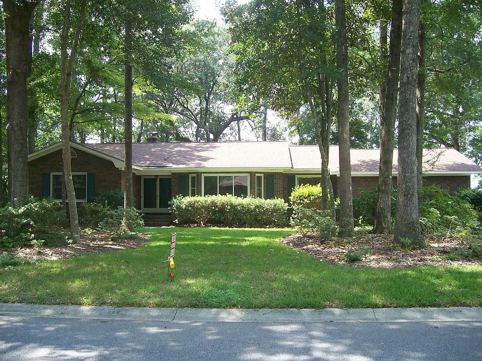 1st image of 214 Lakeview Dr