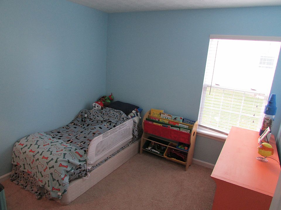 1st image of 10275 Carmine Dr