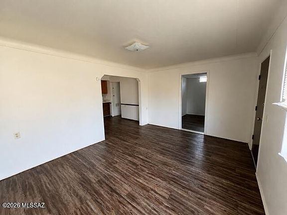 2nd image of 2739 N Walnut Ave