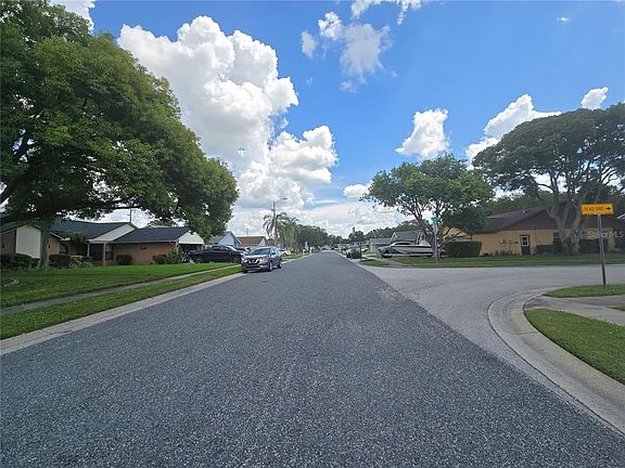 3rd image of 8211 MATTHEW DRIVE