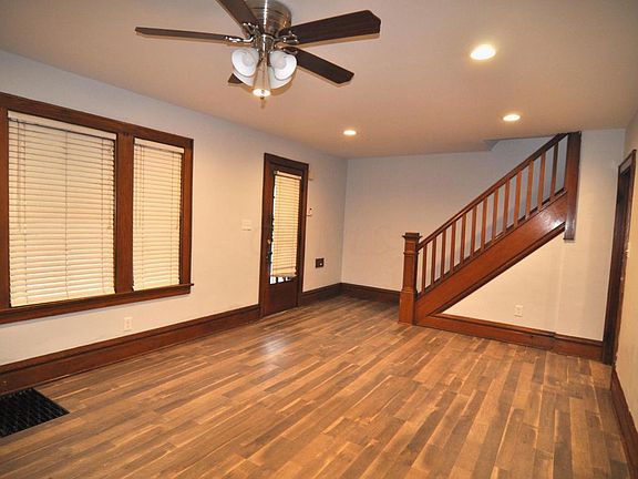 3rd image of 796 Bulen Ave