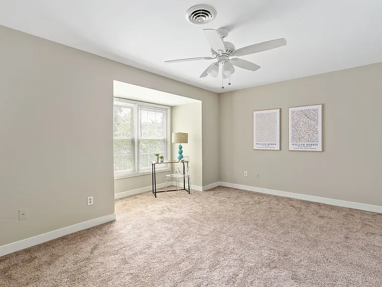 12015 Bexley Ct — Photo 38
