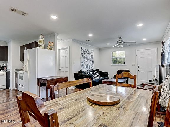 4th image of 2231 Lane Ave S
