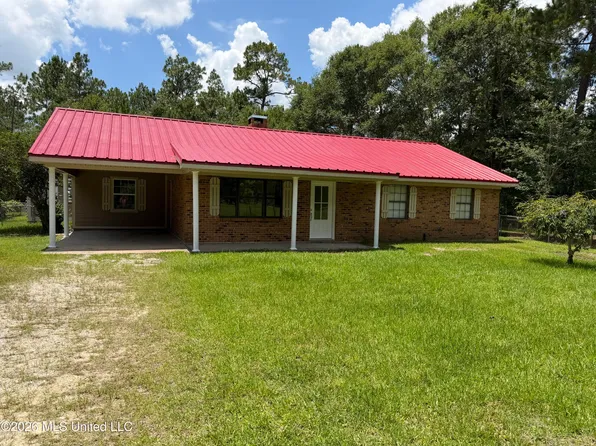 15527 Dobson Rd, Diberville, MS 39540