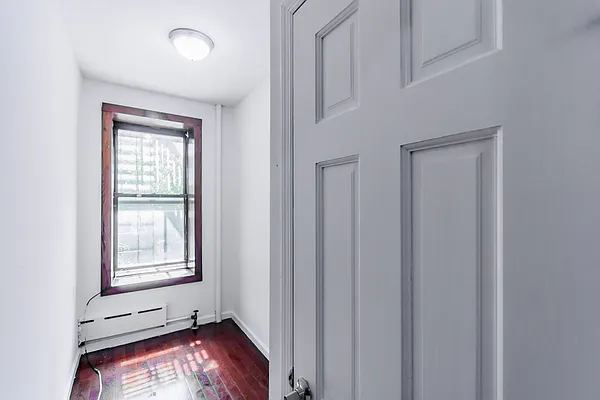 Rented by Metropolitan Property Group | media 12