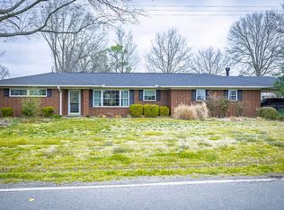 1004 W 22nd St, Stuttgart, AR 72160
