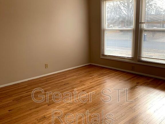 5th image of 1335 Jackson Ln