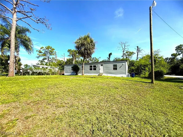 1982 Laurel Ln, North Fort Myers, FL 33917