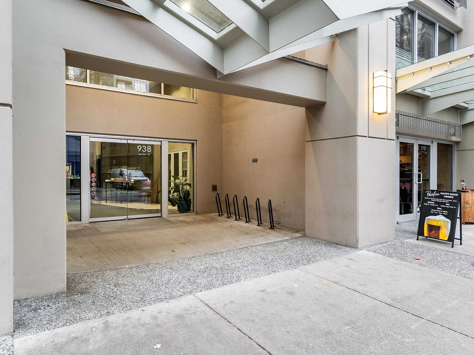 1 bed, 635 sqft, $2,650 — Photo 3