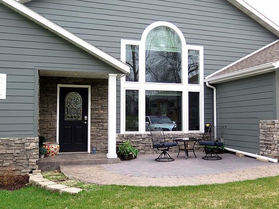 2nd image of 1016 Emerald Pines Dr