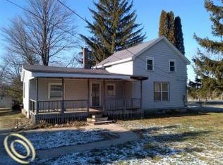 987 N Wilder Rd, Lapeer, MI 48446