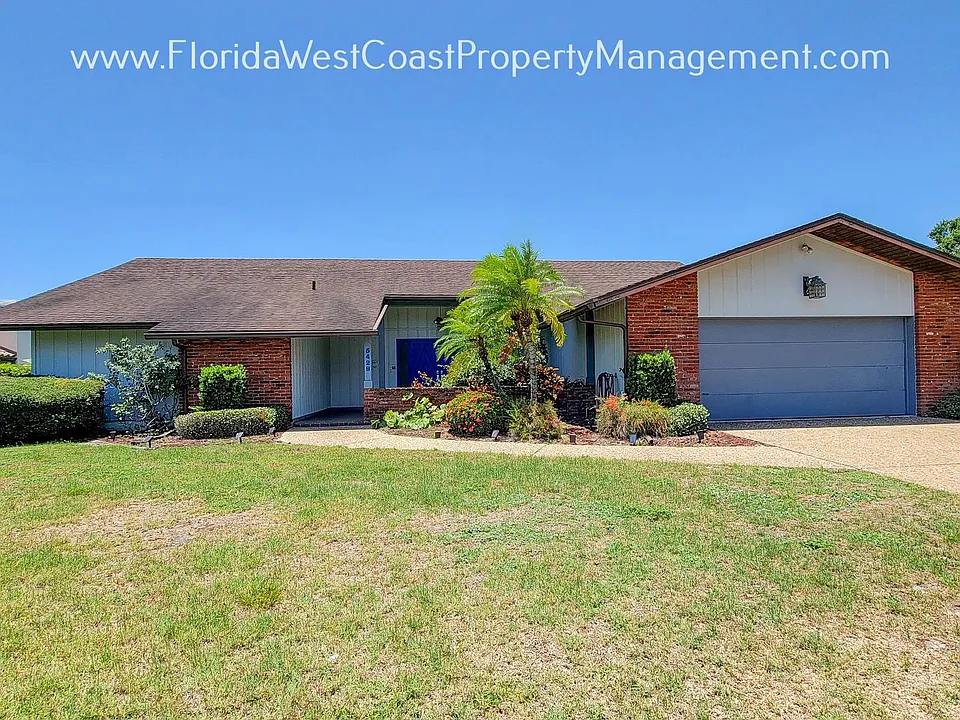 5428 Beneva Woods Way