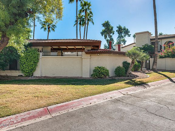 2nd image of 4906 E Siesta Dr Unit 2