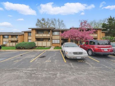 2 Fairways Cir APT I, Saint Charles, MO, 63303