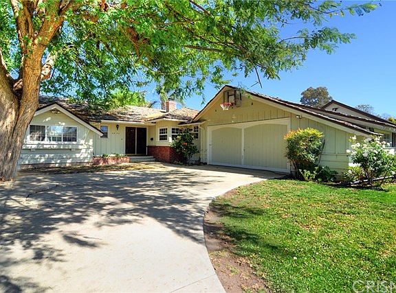 2nd image of 5846 Cahill Ave