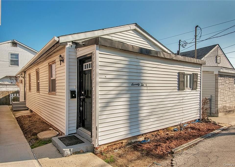 1st image of 72C Edgewater Park #C