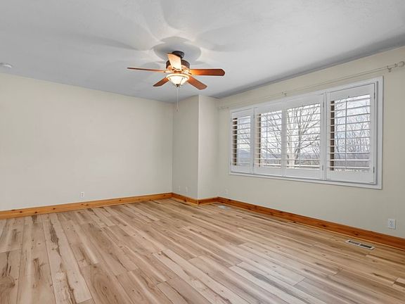 5th image of 1388 N 1250th St E