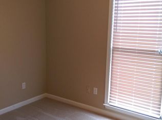 6905 Oak Bend Trl, Greensboro, NC 27410