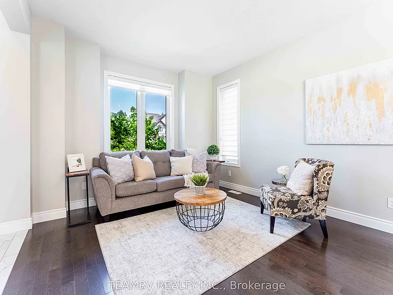 382 Masters Dr — Photo 7