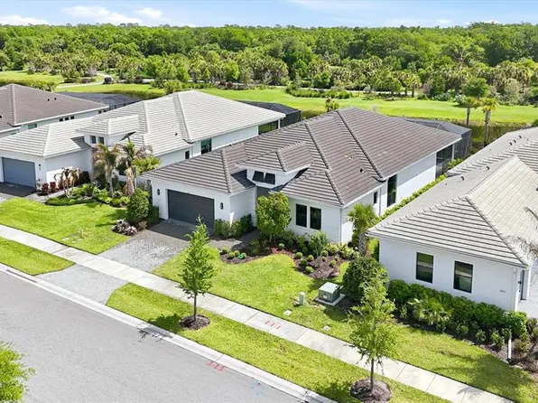 9221 Bernini Pl, Sarasota, FL 34240