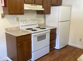 132 McHawk Dr #201, Colchester, VT 05446