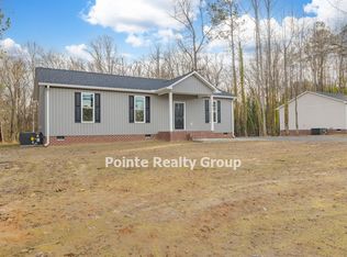 1073 Pace Dr, South Hill, VA 23970