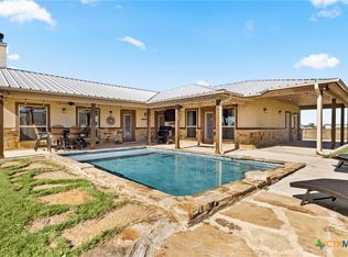 381 Schneider Rd, Seguin, TX 78155