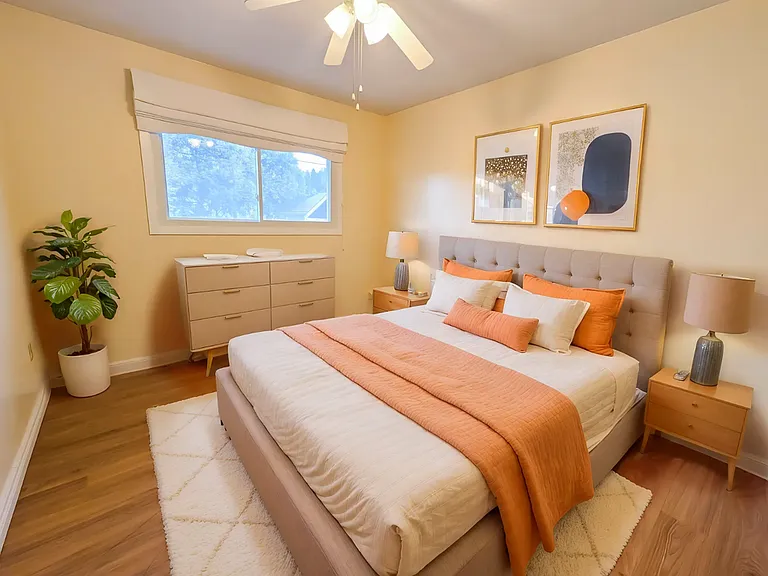 127 Westwood Cres #1 — Photo 13