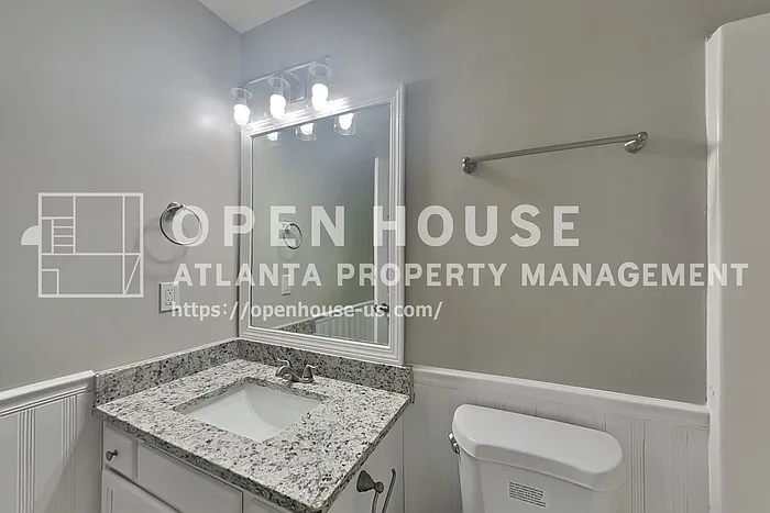 336 Paradise Cir — Photo 13