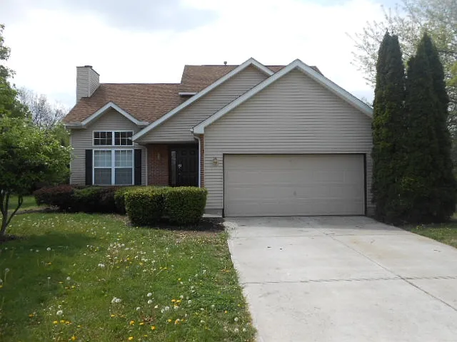 210 Windward Ct — Photo 1