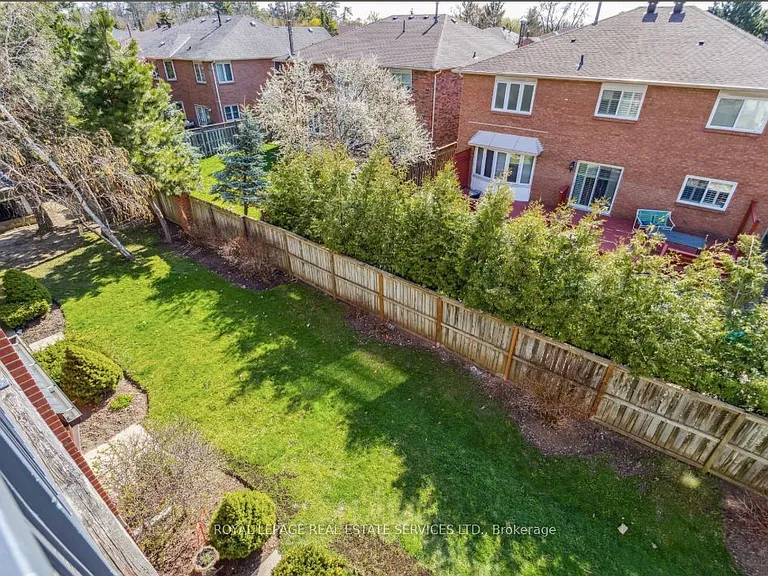1450 Glen Abbey Gate #934 — Photo 23