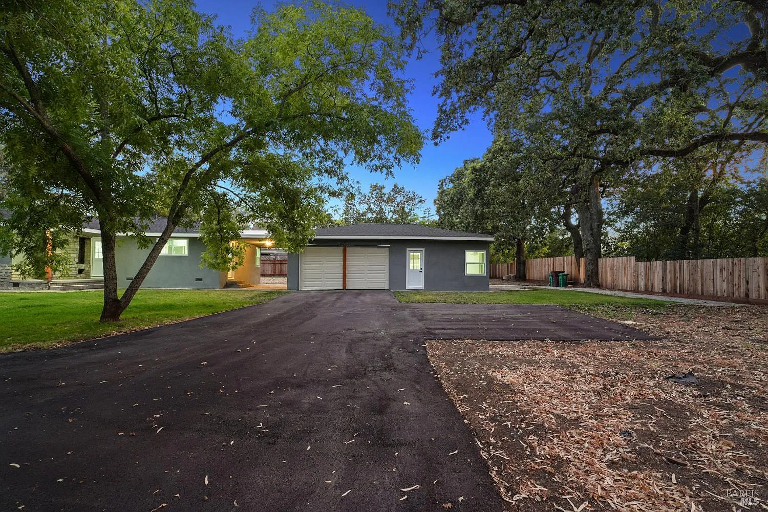 703 Verano Avenue - Photo 4