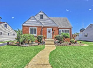 8737 Cottage Grove Ave, Highland, IN 46322