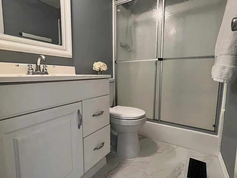 20199 Rebecca Ln — Photo 5