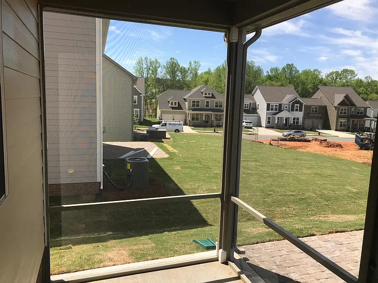 1037 Bannister Rd — Photo 28