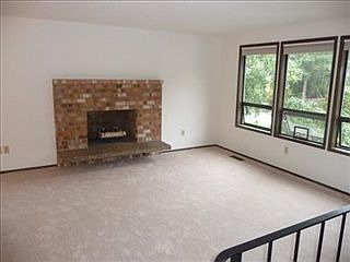 1st image of 3519 NE 190th Pl