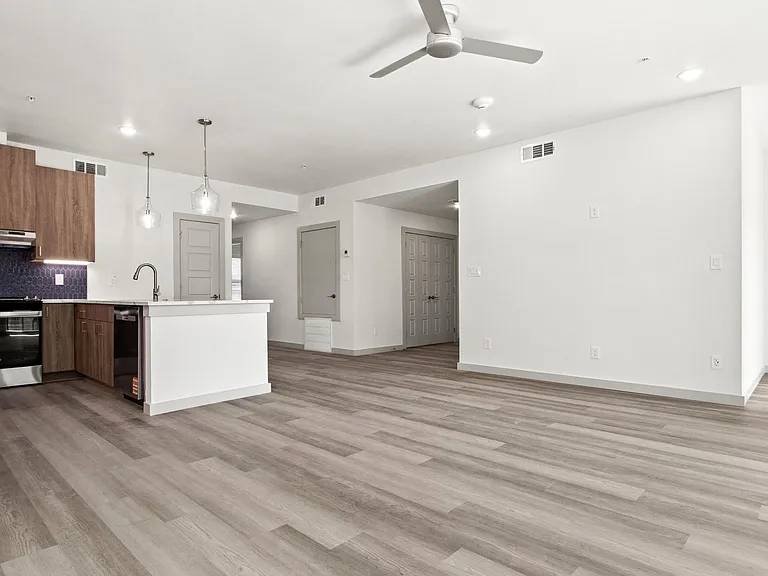 3141 Waits Ave — Photo 34
