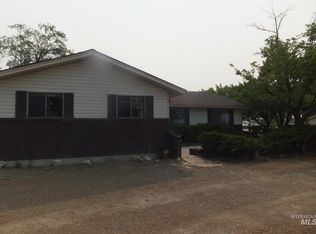2548 N 18 E, Mountain Home, ID 83647