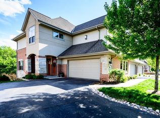 18875 Eagle Dr, Brookfield, WI 53045