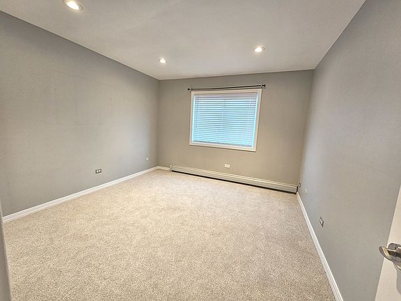 4th image of 9358 Golf Rd APT 3B