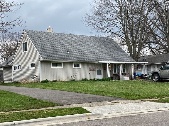 3rd image of 2433 Brentnell Blvd