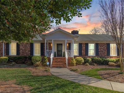 1302 Clover Ln, Greensboro, NC, 27410