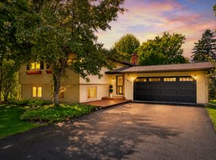 1906 Yorkshire Ave S, Minnetonka, MN 55305