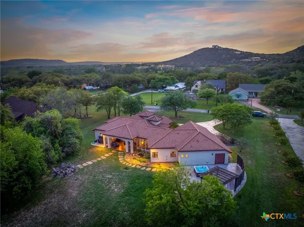 851 River Cliff Dr, Canyon Lake, TX 78133