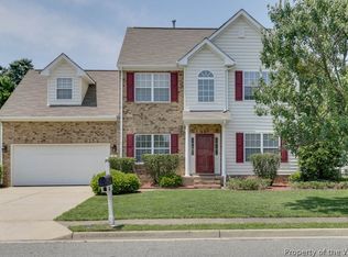 8 Hawkstone Cv, Hampton, VA 23669