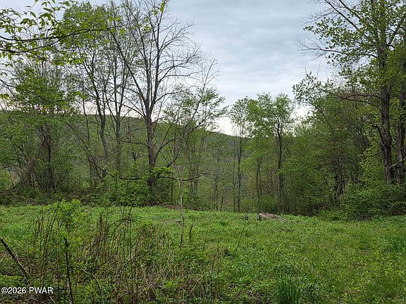 2nd image of 33 Bucks Rd