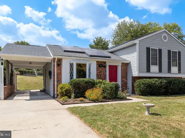 308 Stevenson Ln, Landover, MD 20785